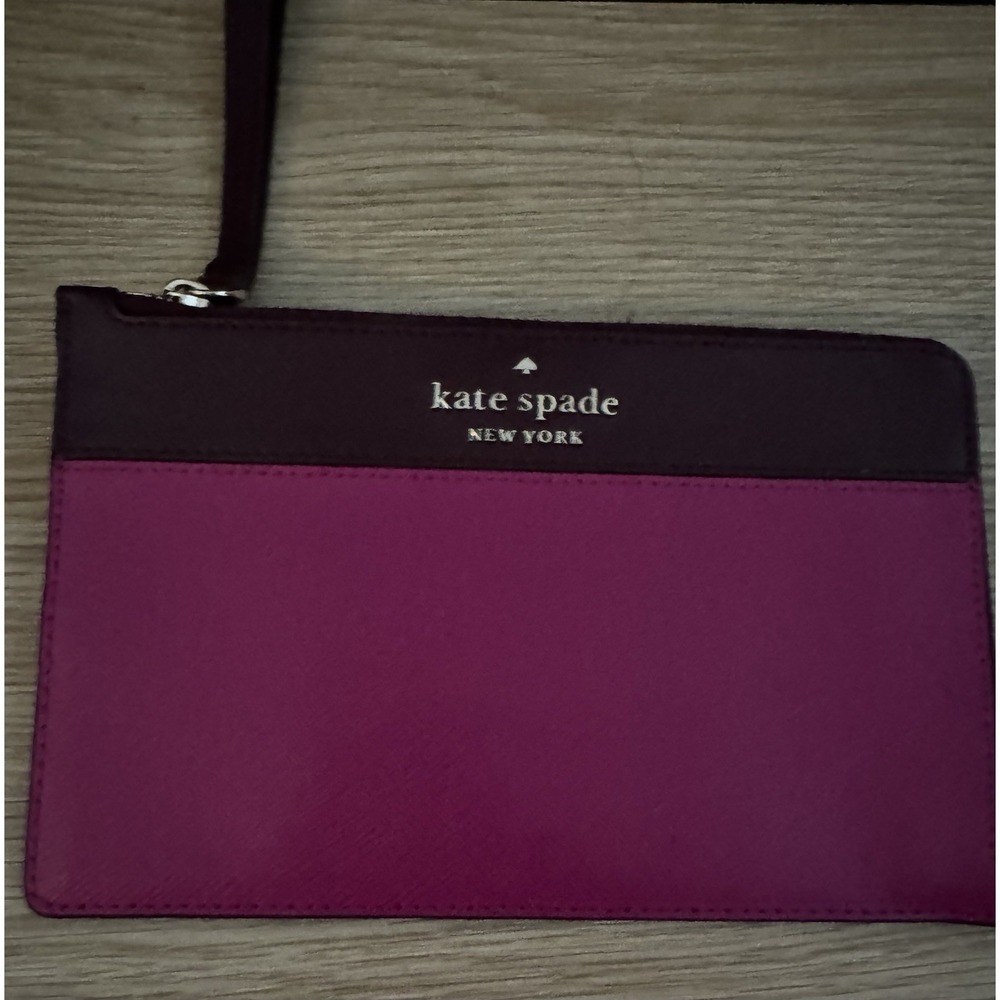 Kate Spade Two Tone Color Saffiano Leather Large Wrislet, Pink/Purple, EUC PT3